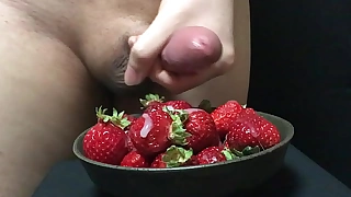 Cumshot unaffected by Strawberry
