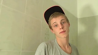 Golden twink - casting