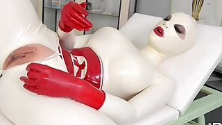 Busty latex lucy spanks her ass & fills her creamy pussy with clinic vibrator