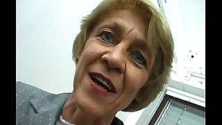 Oma macht gern sextreffen - german granny can't live without livedates